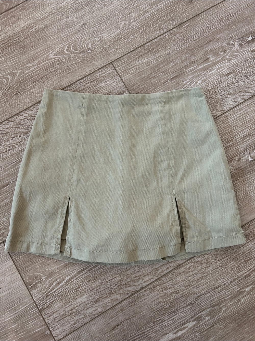Sage Green Mini Skirt with Front Slits and built in shorts BRAND NEW. NEVER WORN